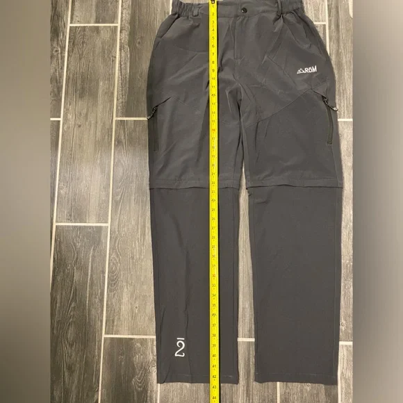 Rom Outdoors Pants Black Minimal Gorpcore Hiking Outdoors Zip Off Pants Shorts L